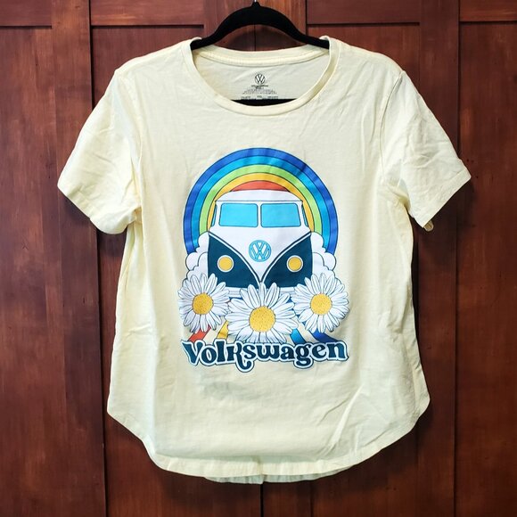 $5 SALE * Volkswagen Yellow Short Sleeve Cotton Women’s T-Shirt size XXL - Picture 1 of 4
